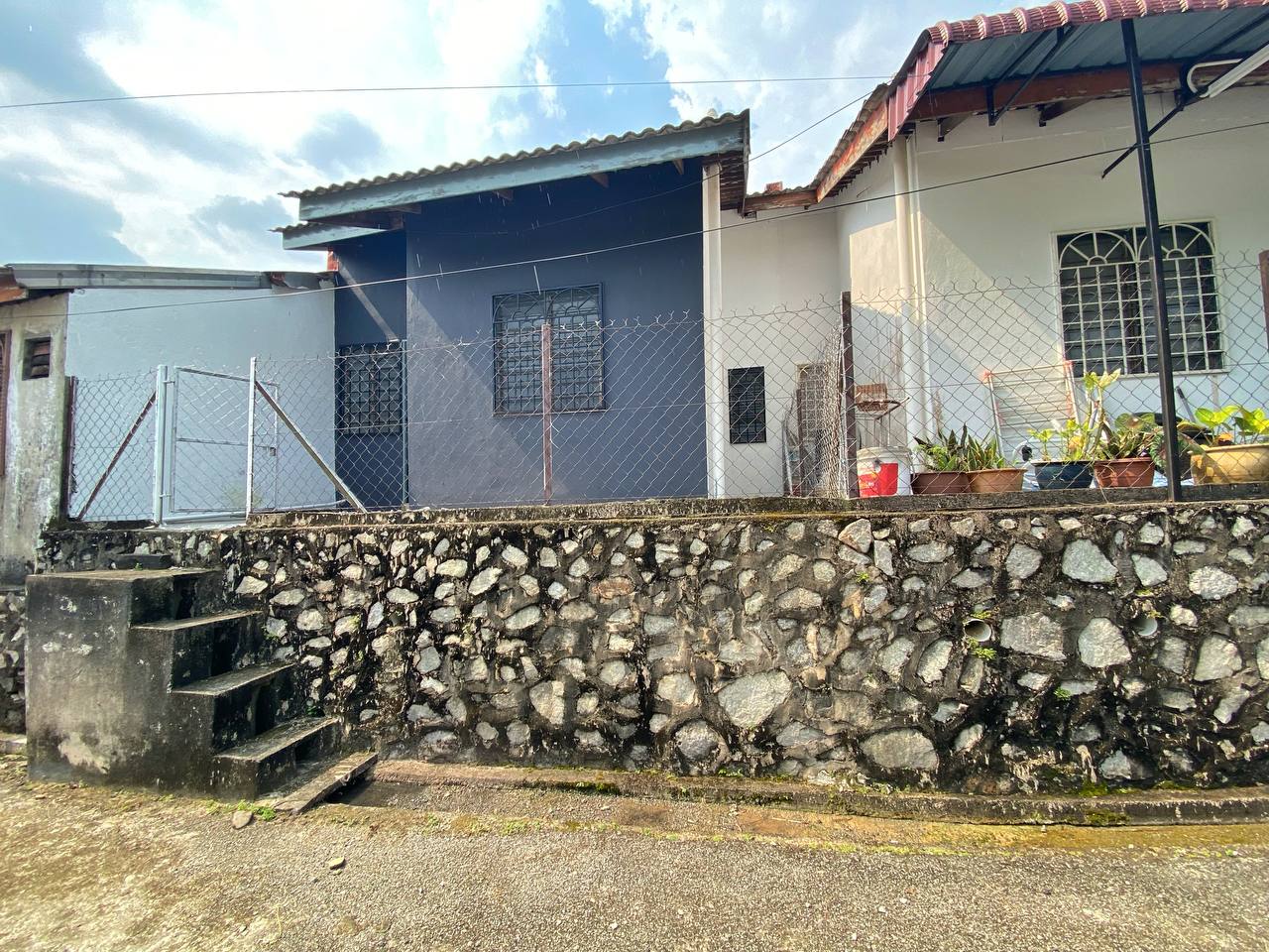 TERES SETINGKAT Kembojasari Bandar Sg Buaya Rawang - photo 13