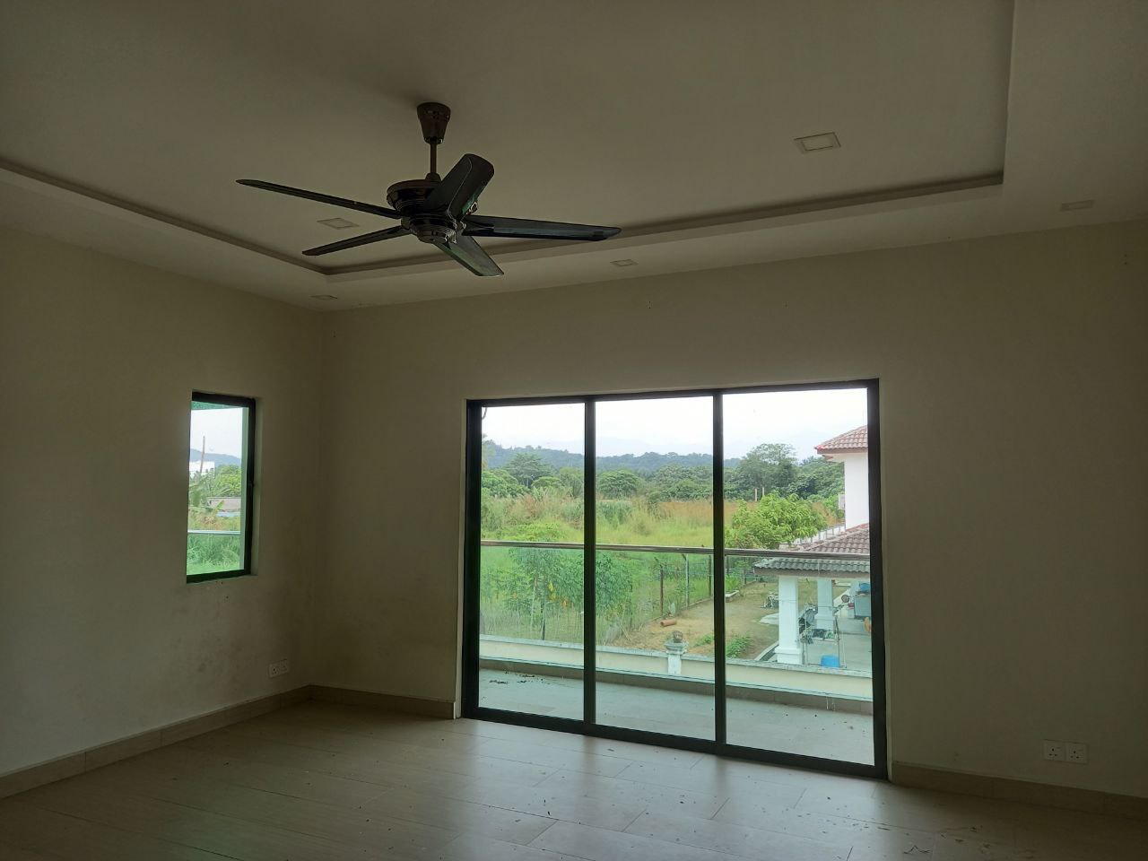 FREEHOLD 2 Storey Bungalow Bukit Beruntung - photo 8
