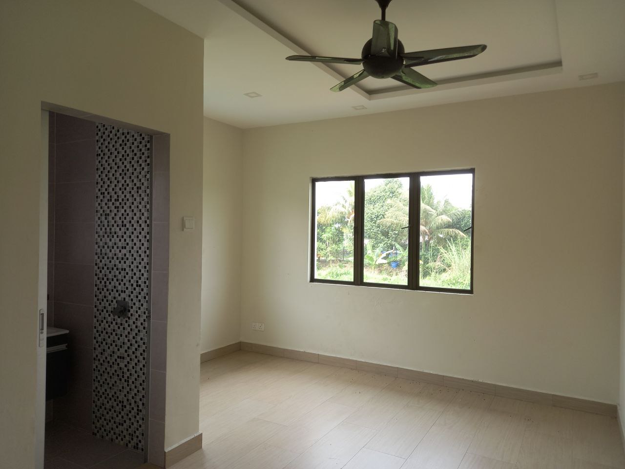 FREEHOLD 2 Storey Bungalow Bukit Beruntung - photo 10