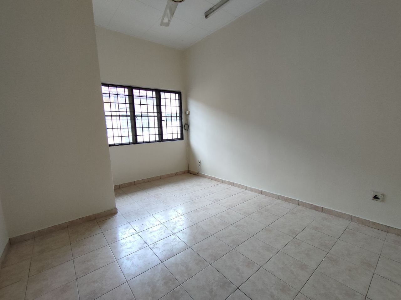 2Sty Jalan Serambi U8 Bukit Jelutong Shah Alam - photo 10