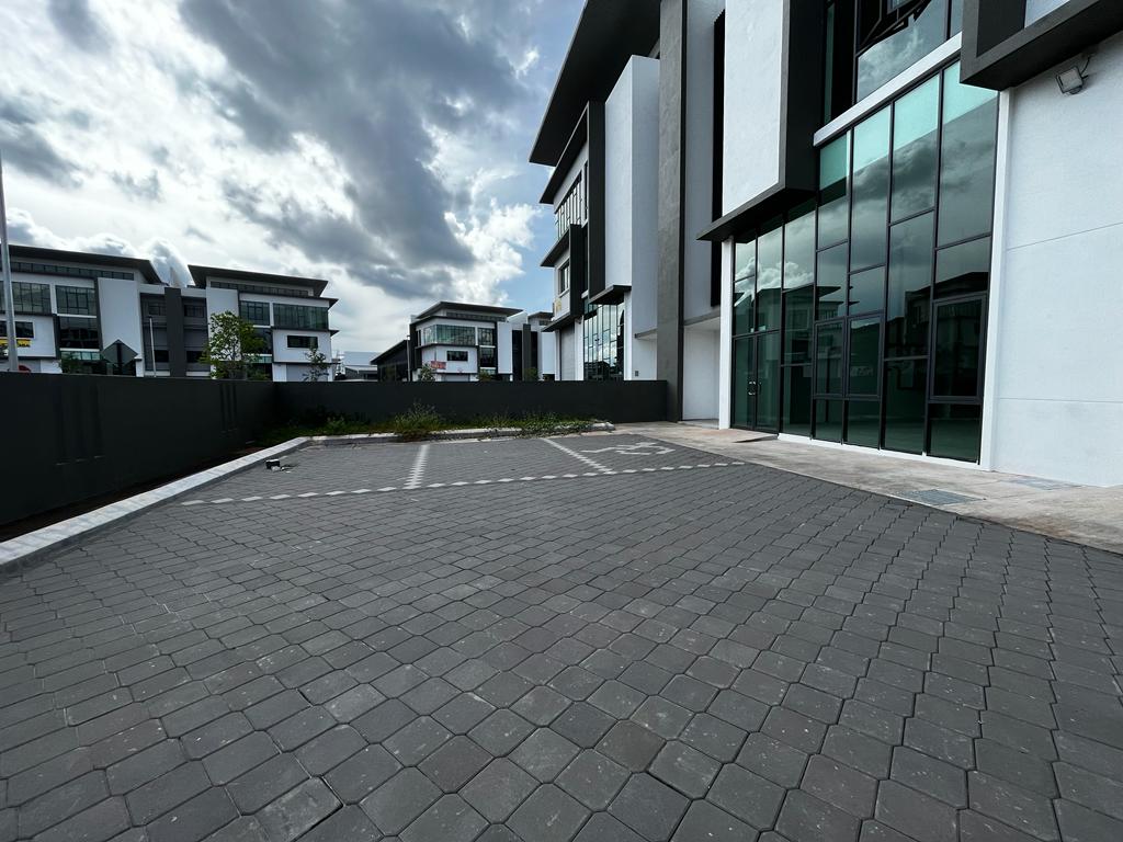 Nouvelle Industrial Park Kota Puteri, Kota Puteri - photo 2