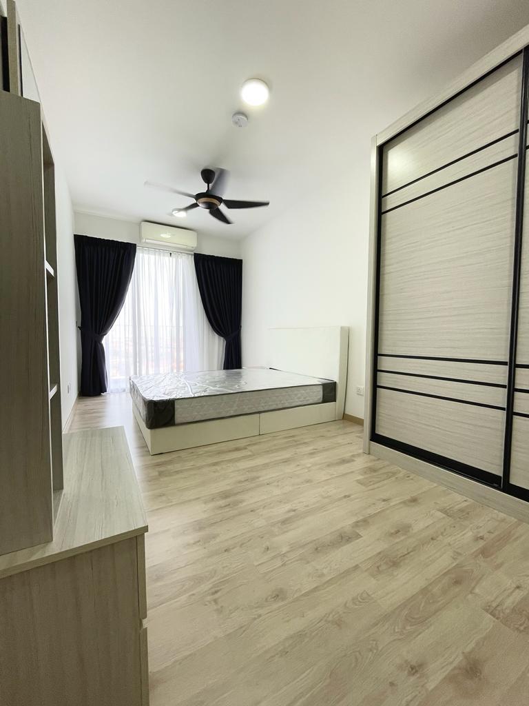 Emporis Kota Damansara - photo 6