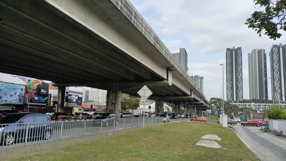 Petaling Jaya, Jalan Templer, Jalan Gasing - photo 2