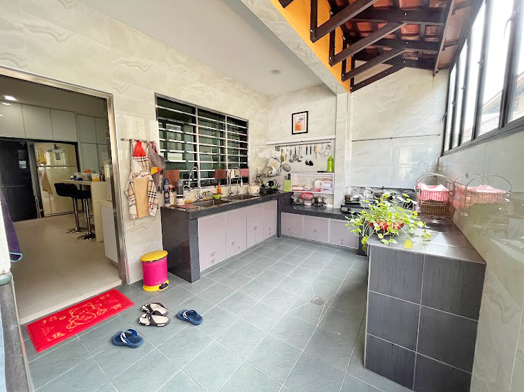 The Peak, Taman Bukit Prima - photo 3