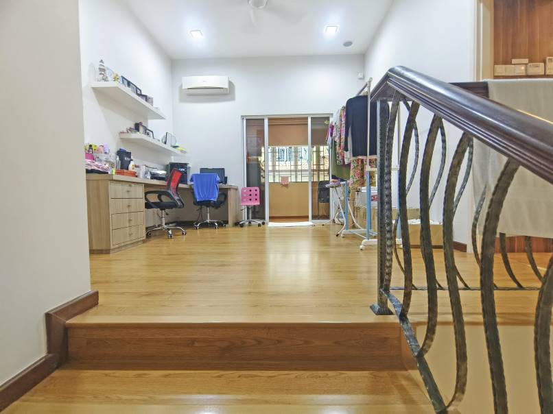 Laville, Bandar Tun Hussein Onn - photo 7