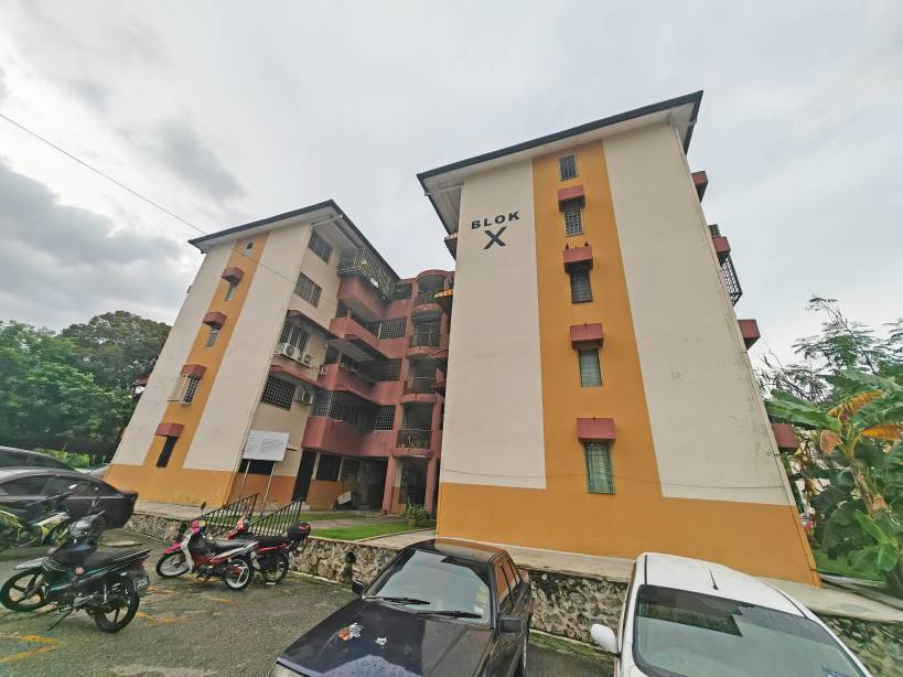 Taman Megah Apartment Block X - photo 8