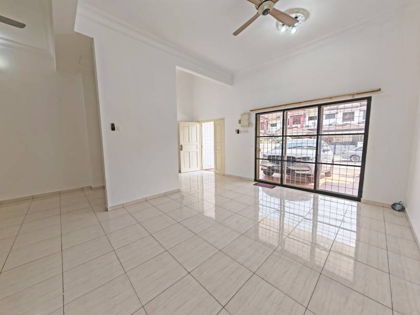 Bandar Damai Perdana Section 9 - photo 3