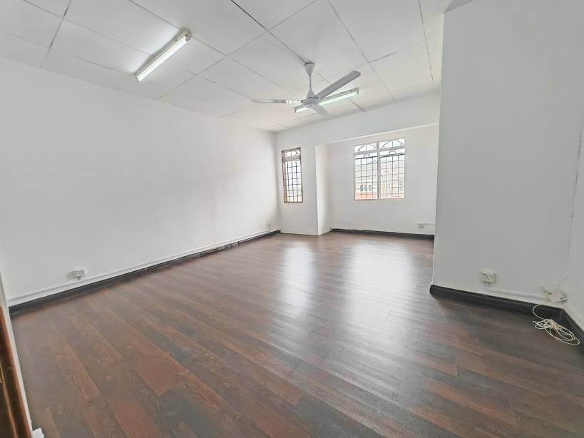 Bandar Damai Perdana Sect 4 - photo 12