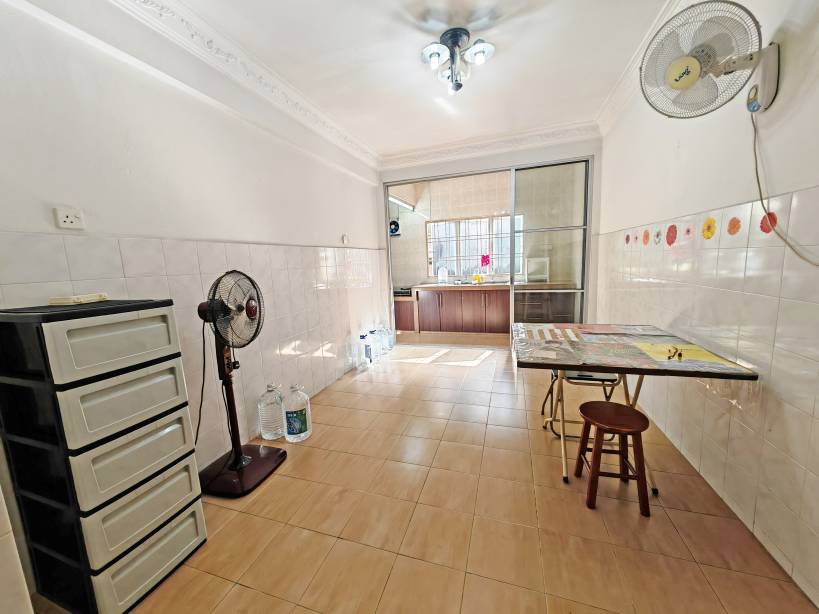 Bandar Damai Perdana Sect 4 - photo 3