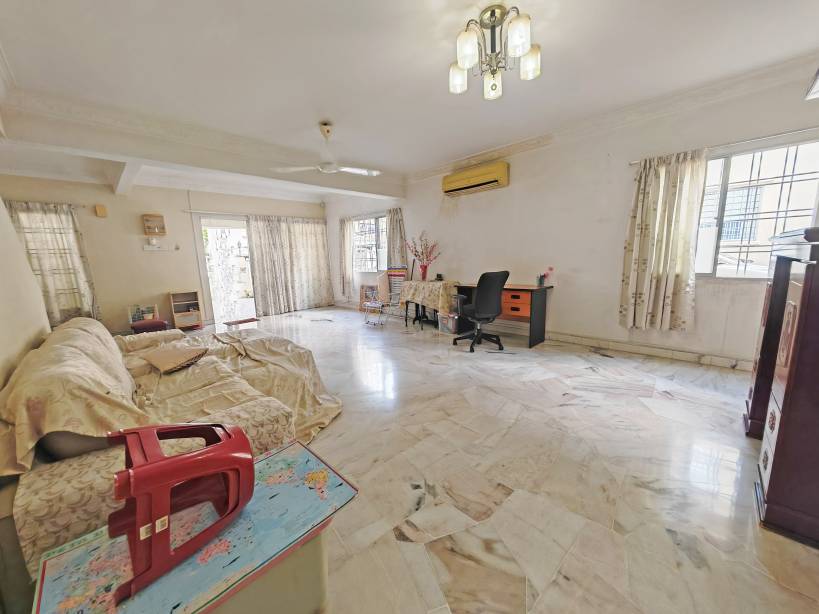 Bandar Damai Perdana Sect 4 - photo 8