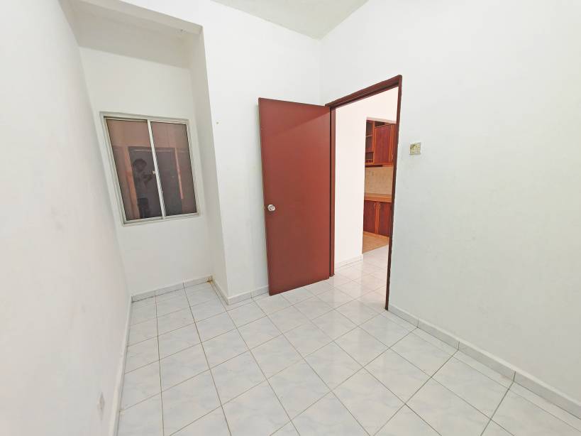 Bandar Damai Perdana Sect 4 - photo 8