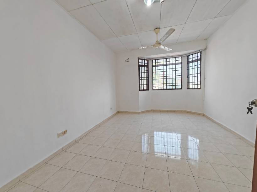 Bandar Damai Perdana Sect 4 - photo 13