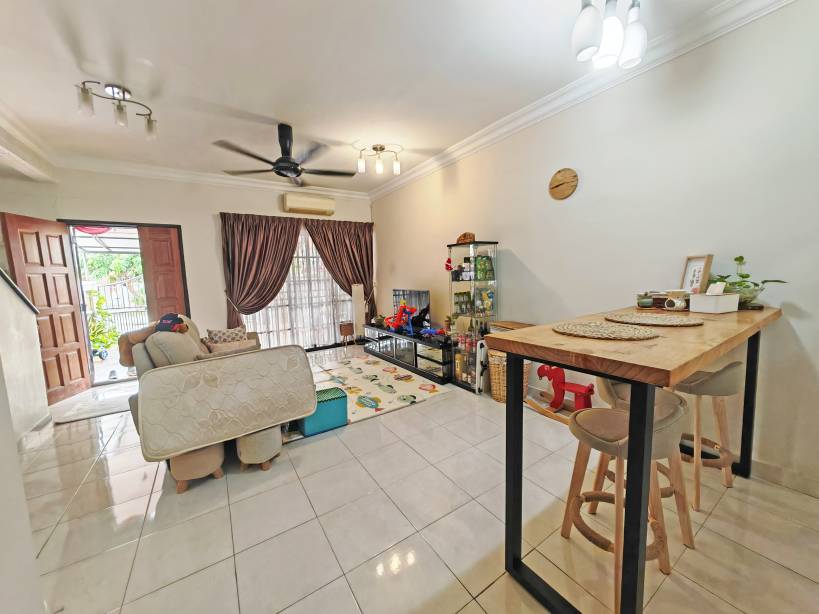 Bandar Damai Perdana Sect 10 - photo 3