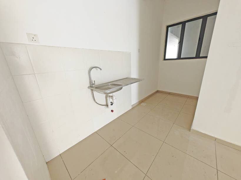 Damai Vista Condominium - photo 3