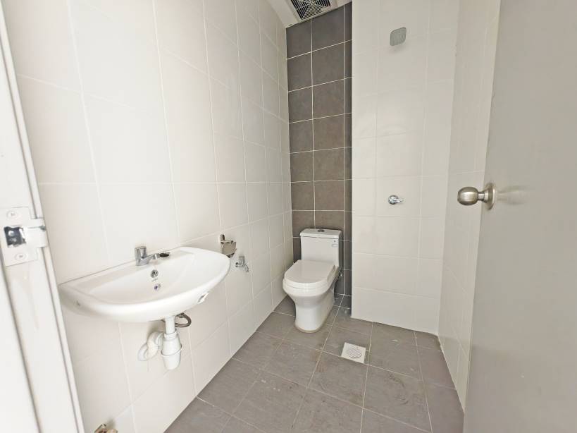 Damai Vista Condominium - photo 6