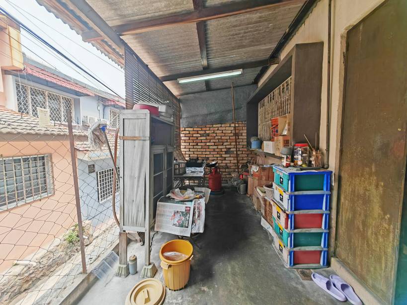 Taman Connaught 2 Storey House For Sale - photo 9