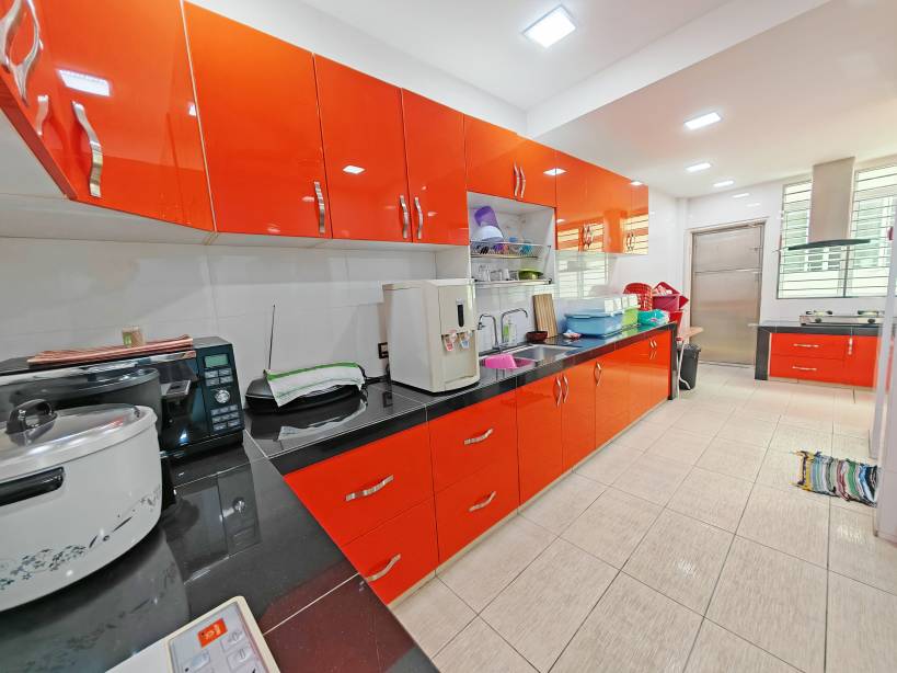 Taman Bukit Anggerik 2 Storey House For Sale - photo 7