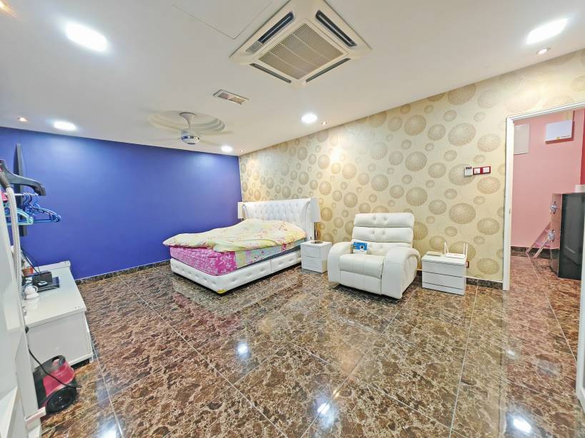 Taman Bukit Anggerik 2 Storey House For Sale - photo 12