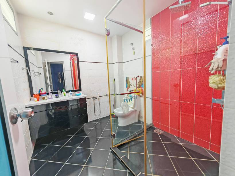 Taman Bukit Anggerik 2 Storey House For Sale - photo 13