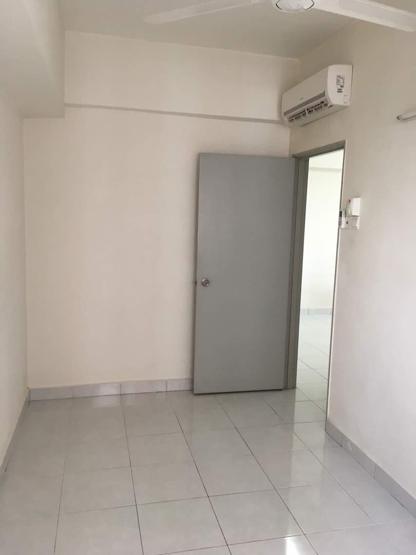 Main Place Residence - photo 2