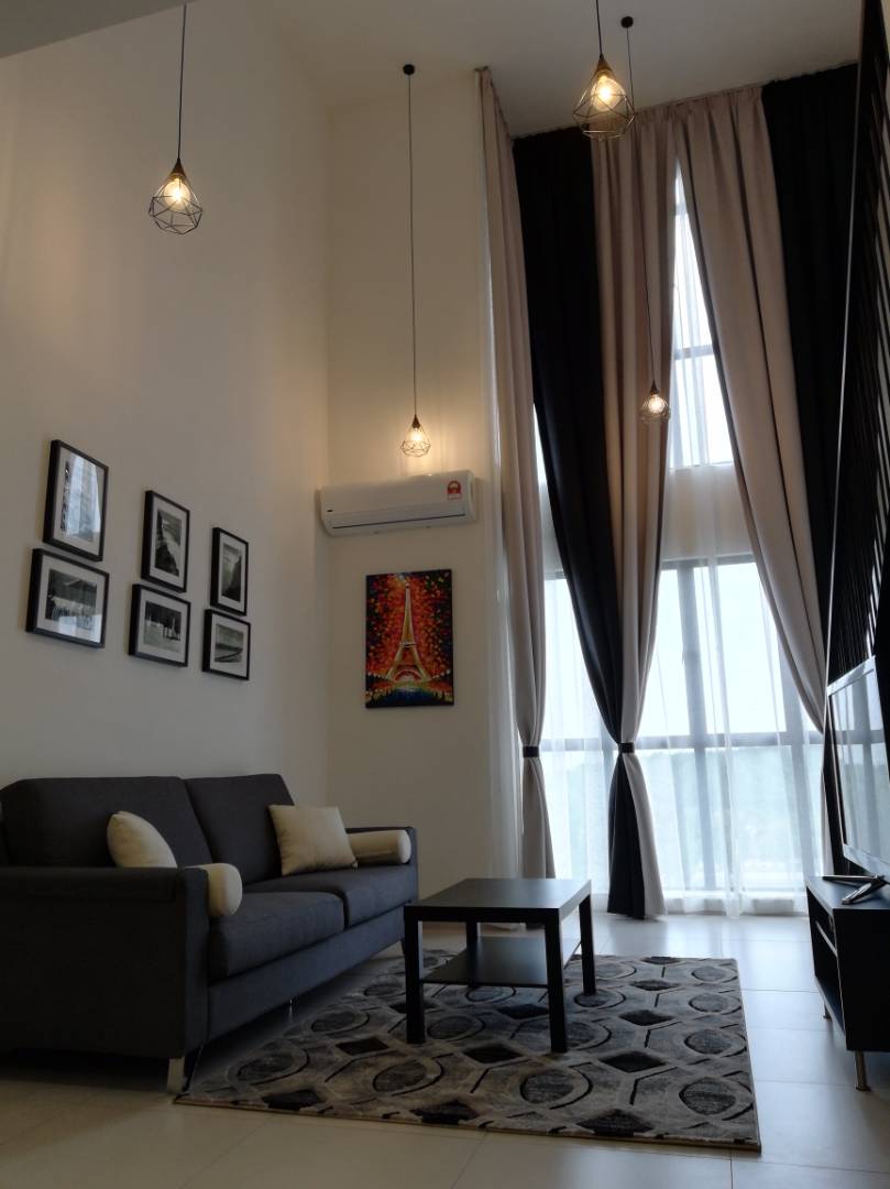 Sawtelle Suites Cybe ...