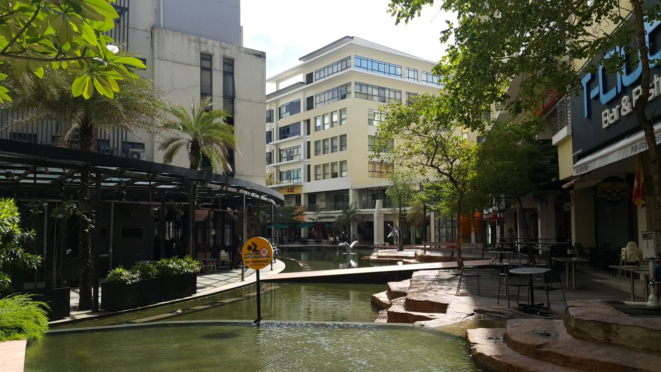 Setia Walk Serviced Apartment - photo 8