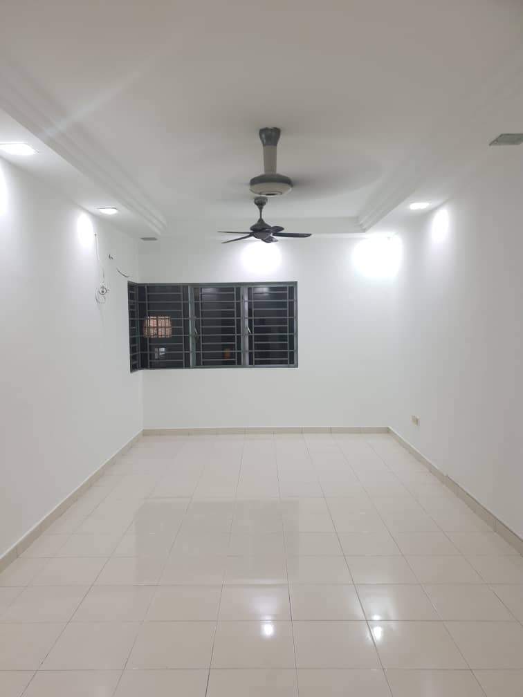 Koi Kinrara, Bandar Puchong Jaya - photo 5