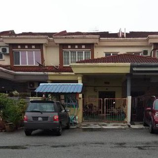 2 Storey Taman Istimewa Batu Belah