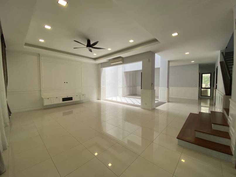 Putrajaya Precint 8 Semi D Lake View - photo 2