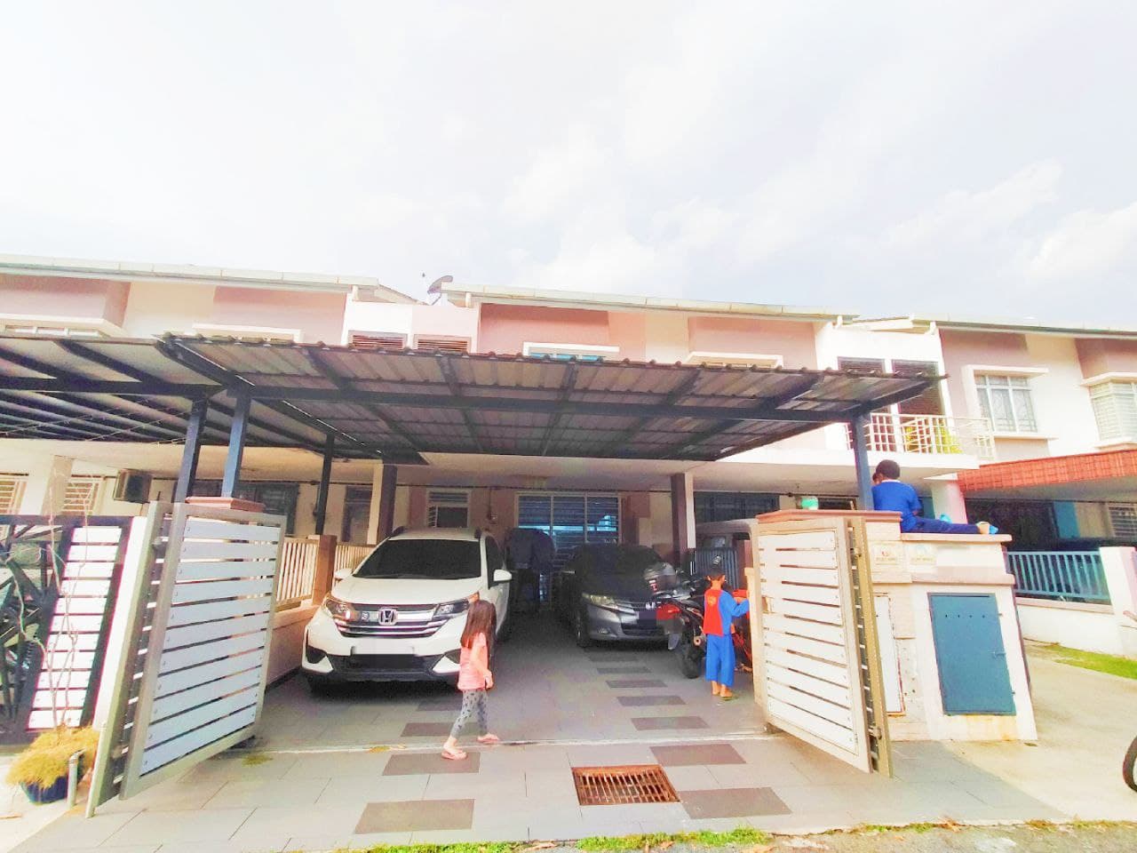 DEKAT SURAU RENOVATED 2 Storey Terrace House A