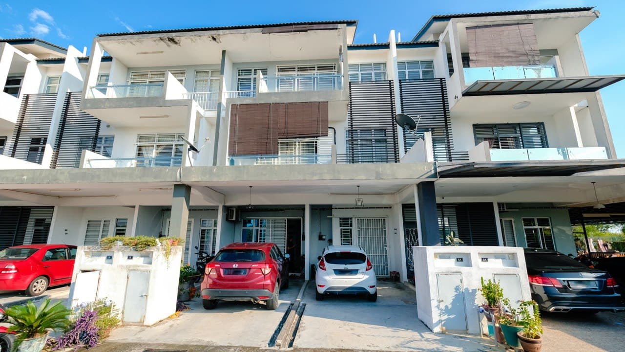 GROUND FLOOR Townhouse Desa Saujana 2, SP2 Bandar