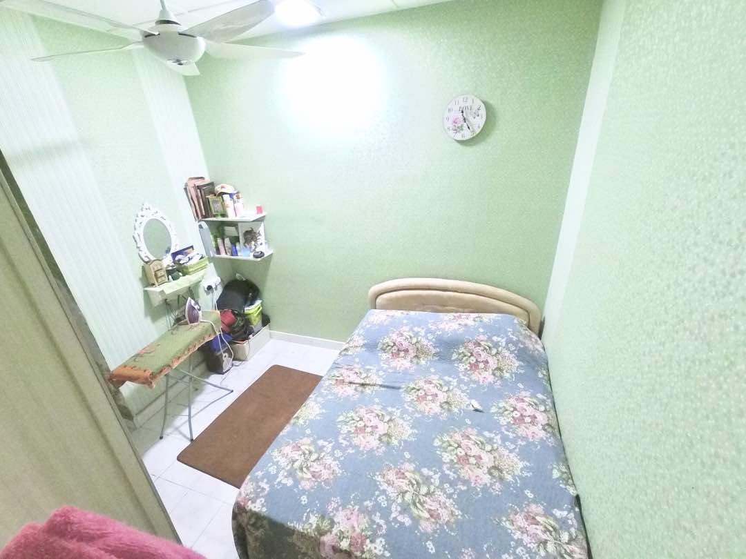1 Sty Taman Khalid Al-Walid, Jalan Kebun Shah Alam - photo 3
