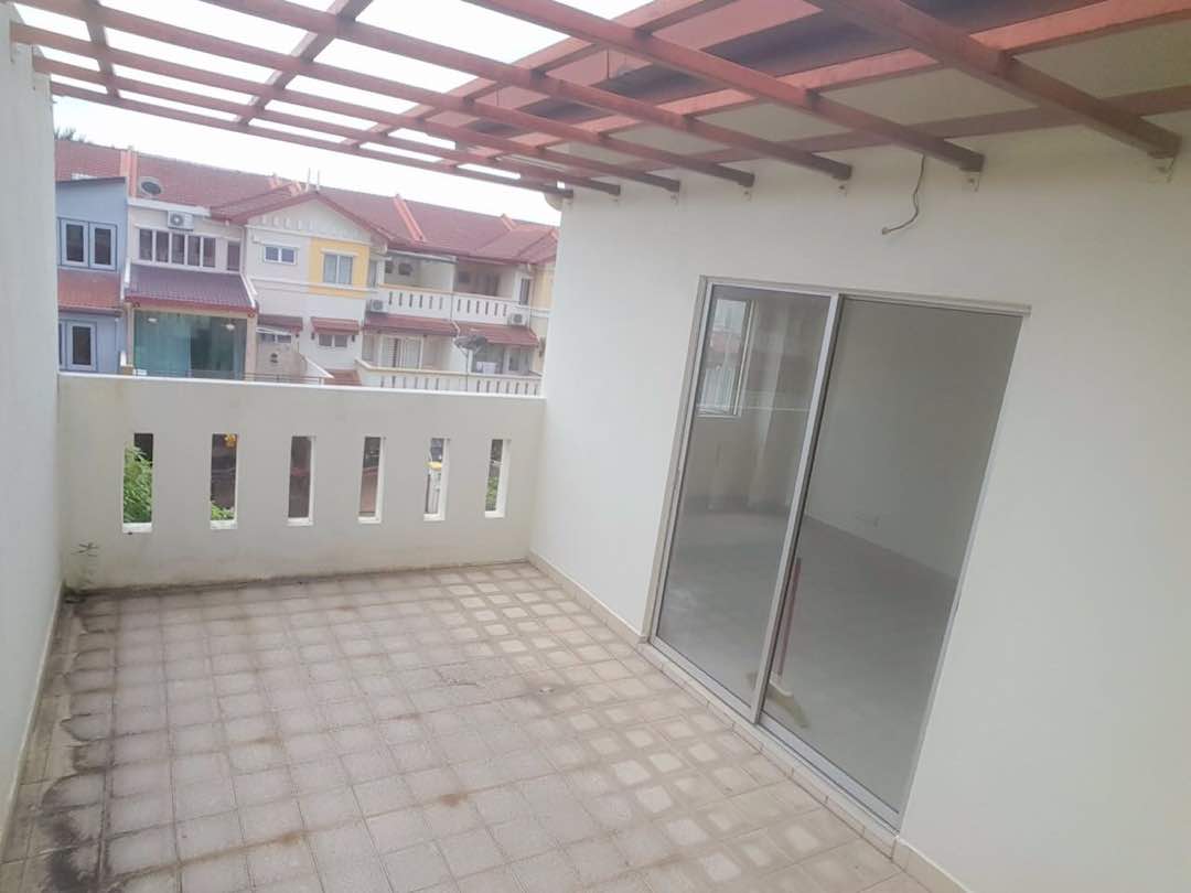 3 Storey Kinrara Mas, Bukit Jalil - photo 8