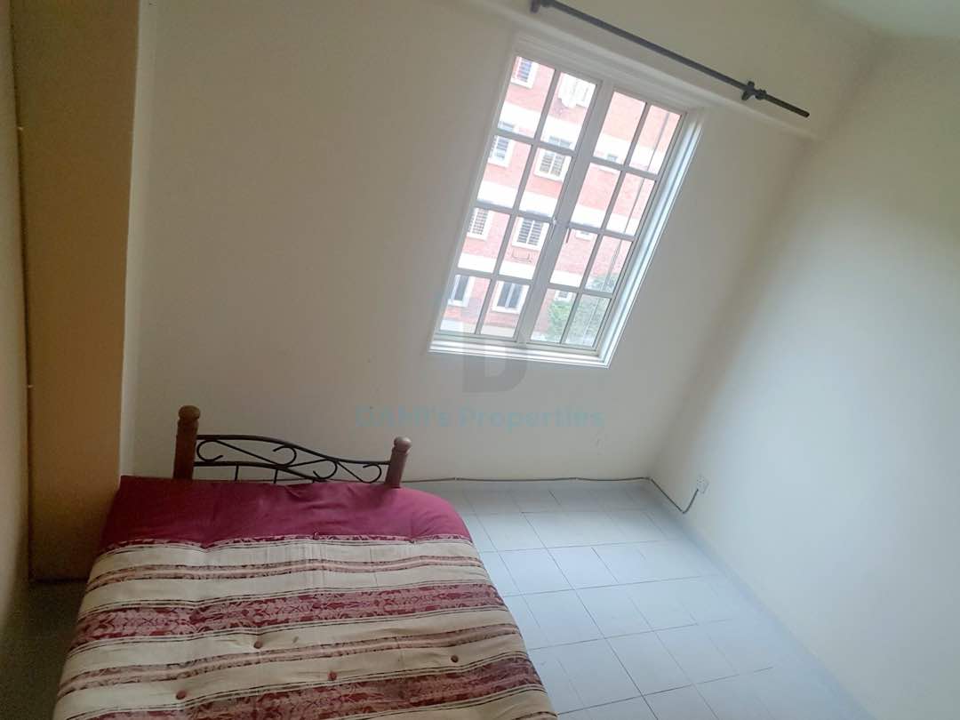 Garden Park Condominium, Bandar Sungai Long - photo 5
