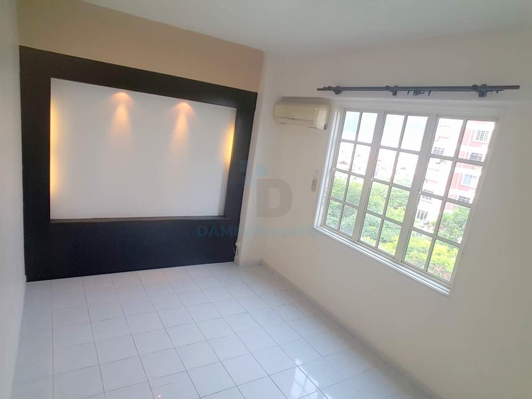 Garden Park Condominium, Bandar Sungai Long - photo 3