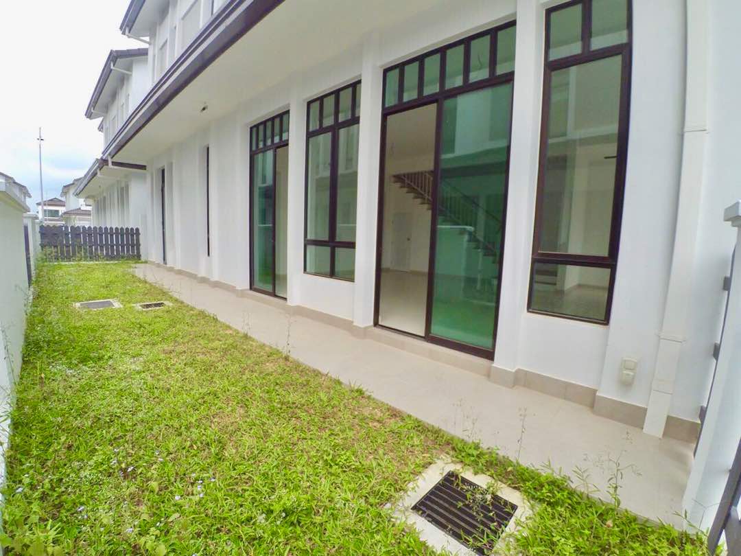 Semi Detached Tenderfields, Eco Majestic Semenyih - photo 8