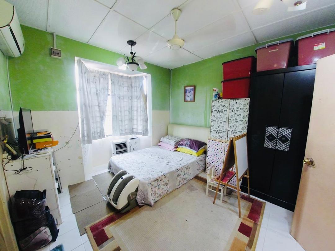 2 Storey Taman Dahlia, Bandar Baru Salak Tinggi - photo 5