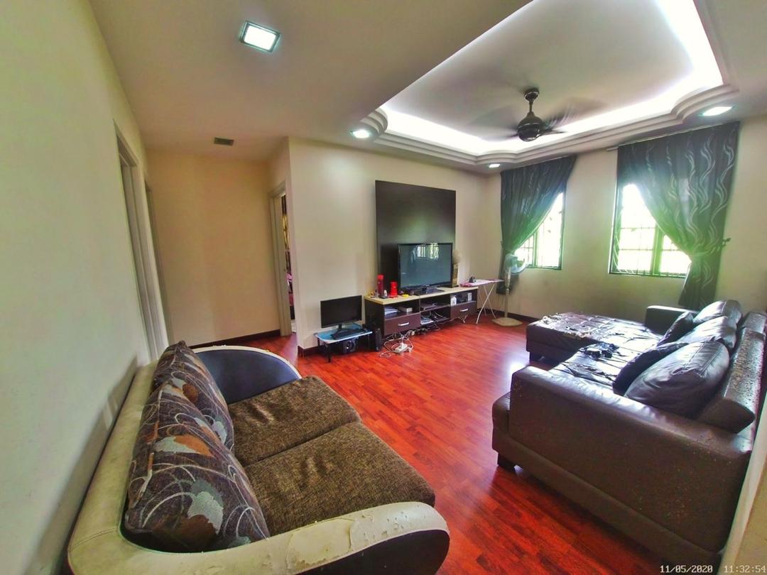 Bungalow Laman Kemboja, Kota Seriemas Nilai - photo 4