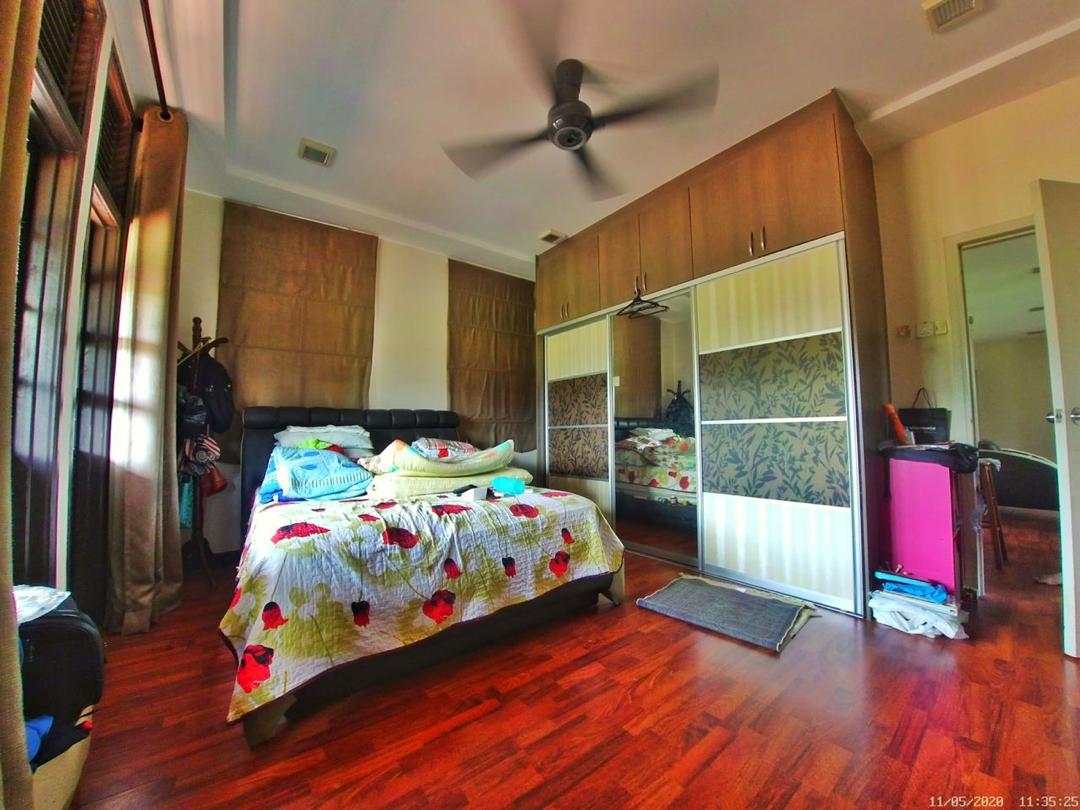 Bungalow Laman Kemboja, Kota Seriemas Nilai - photo 5