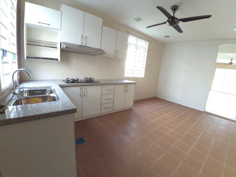 2 Storey ENDLOT Taman Nusa Intan, Senawang - photo 4