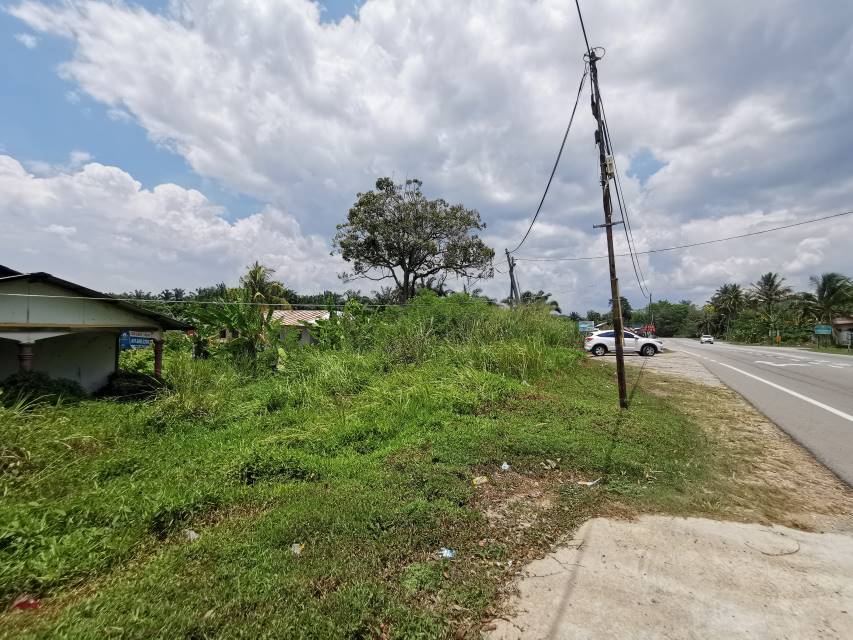 1 setengah Ekar tepi jalan, Salak Tinggi Sepang - photo 9