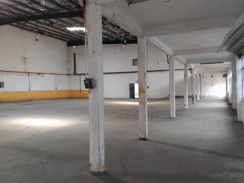 warehouse factory stand alone with 3 storey office - photo 6