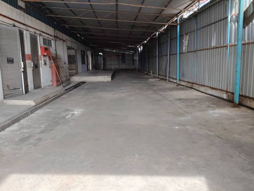 warehouse factory stand alone with 3 storey office - photo 10