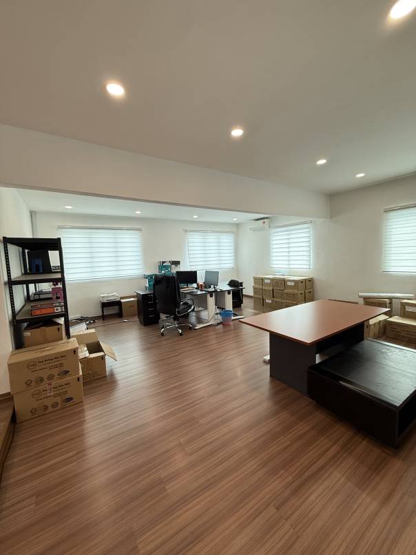 showroom stand alone KLCC - photo 9