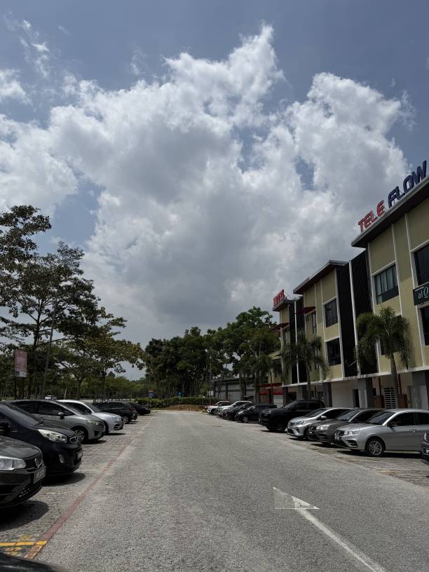 3 tingkat shoplot facing mainroad cyberjaya - photo 3