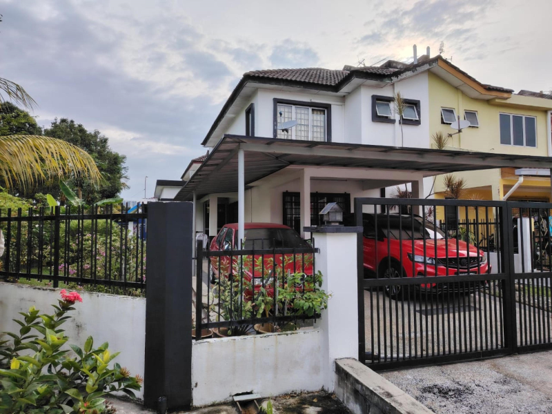 Corner Lot, 2 Storey ...