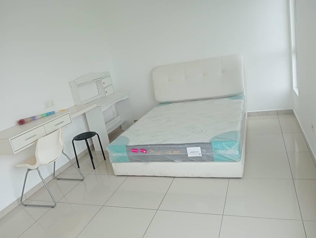 Modern Design, 1 Sentul Condominium, Sentul - photo 3