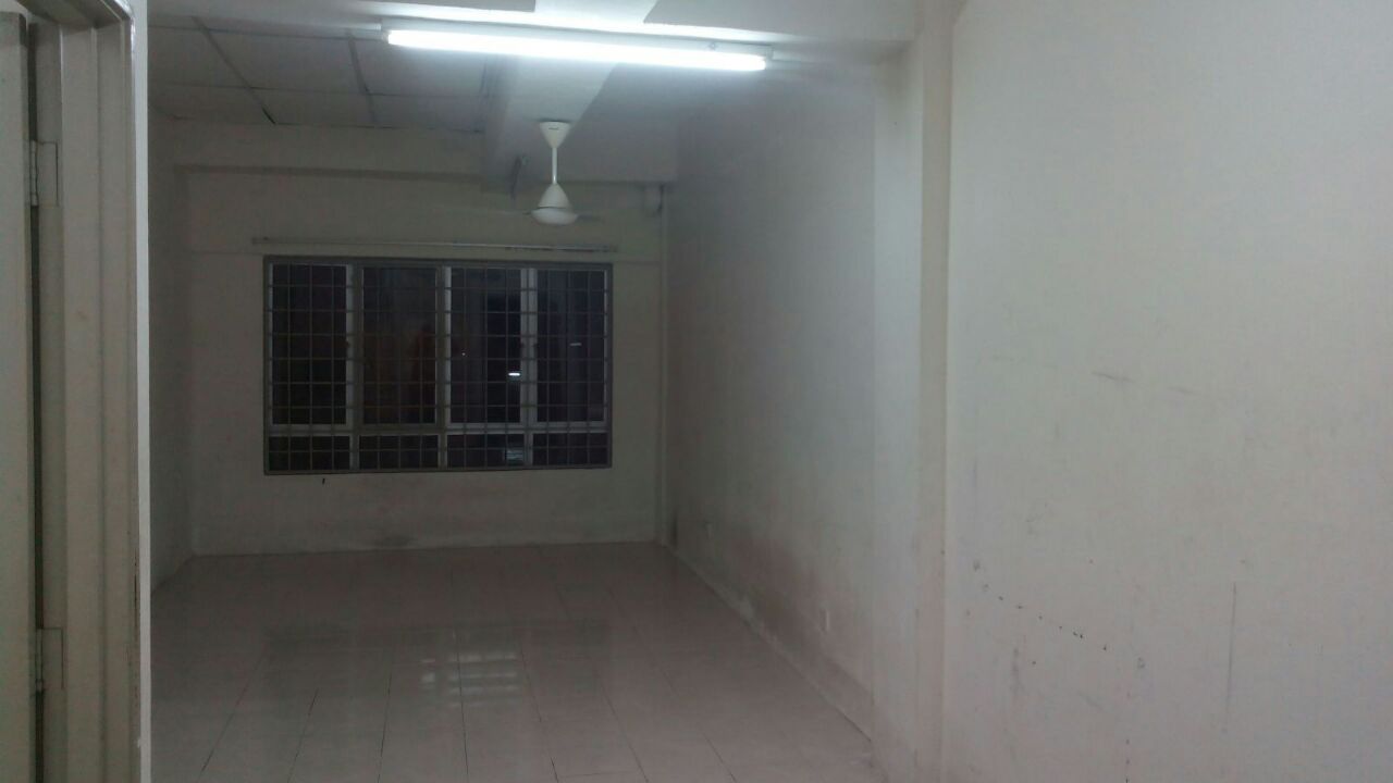 APARTMENT DATARAN OTOMOBIL SEKSYEN 15, SHAH ALAM - photo 8