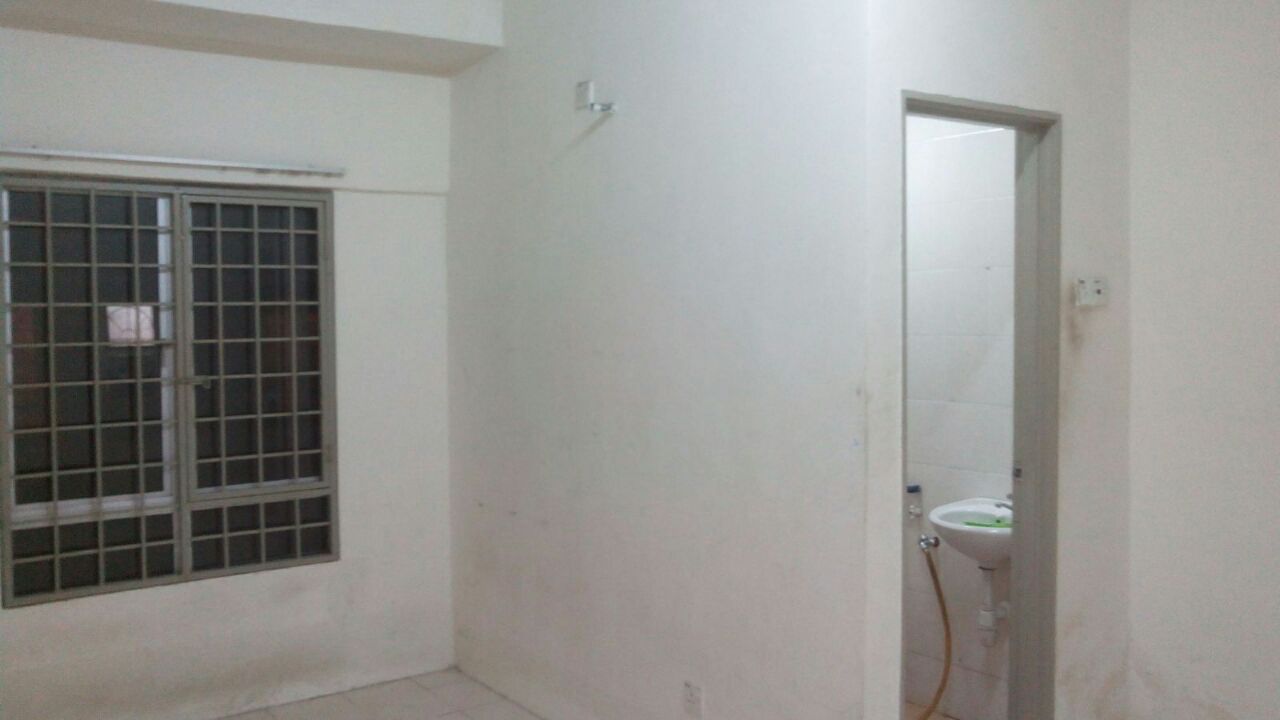 APARTMENT DATARAN OTOMOBIL SEKSYEN 15, SHAH ALAM - photo 9