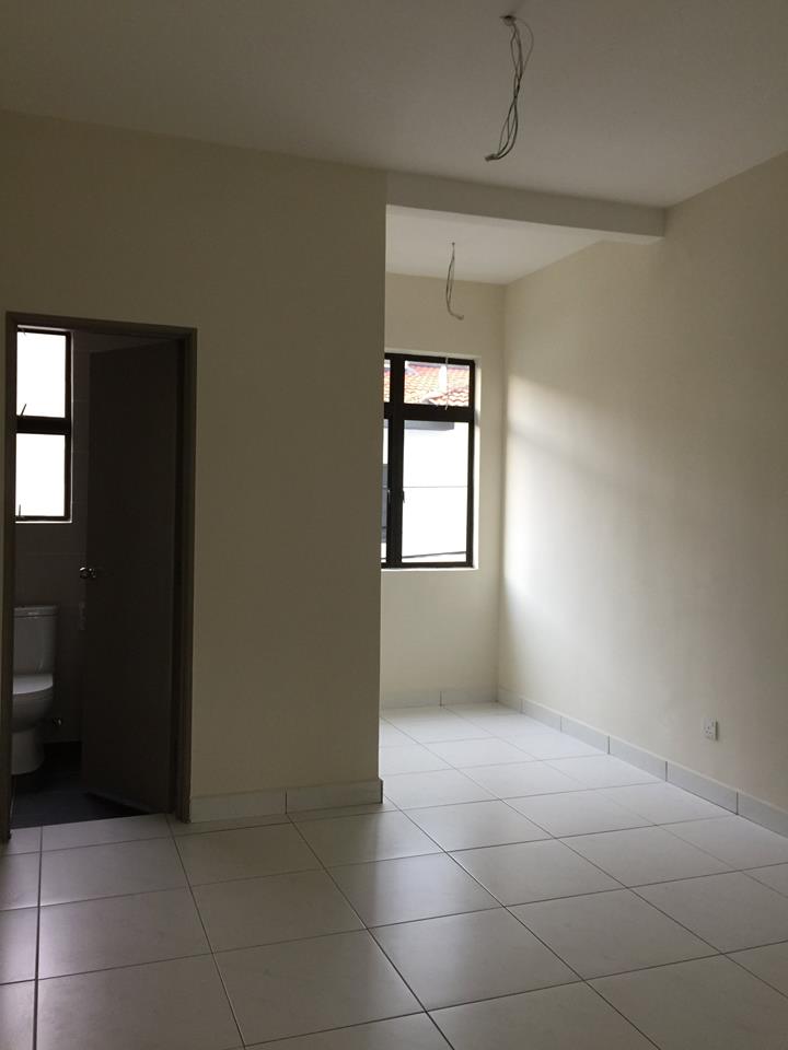 2 Unit House for Sale at Lakeside Residence - photo 3